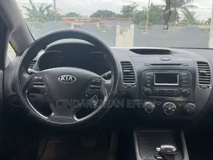 Kia Cerato 2014 Silver