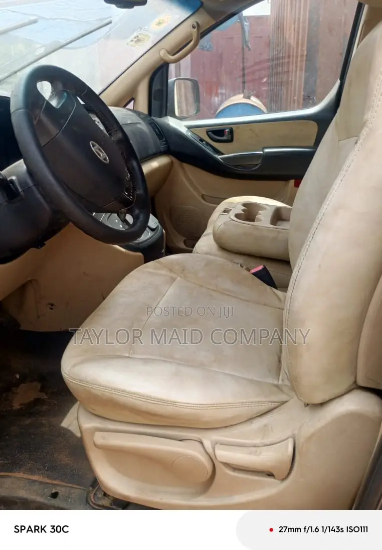 Hyundai H1 2010 Grey