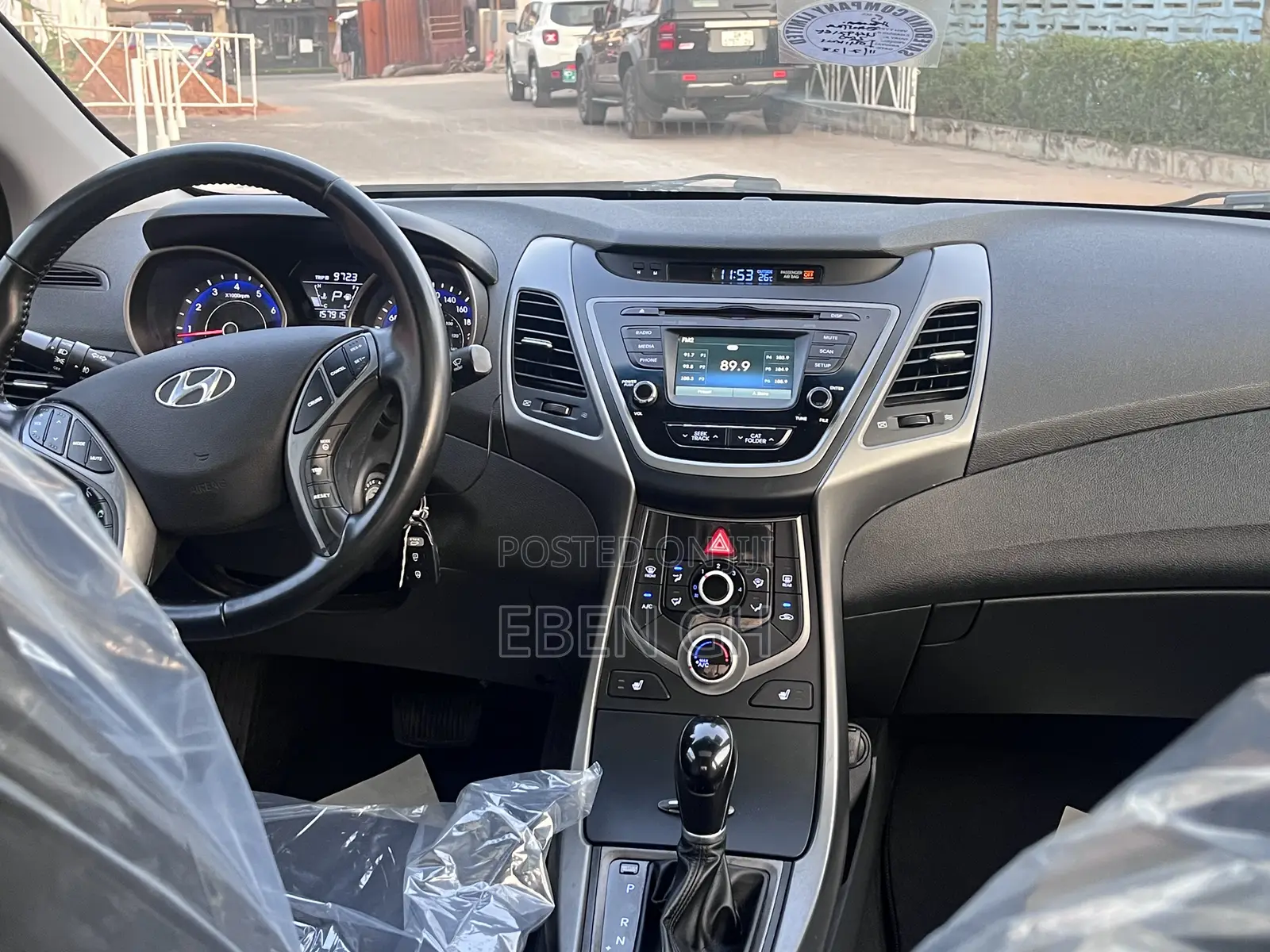 Hyundai Elantra Limited 4dr Sedan (1.8L 4cyl 6A) 2015 Gray