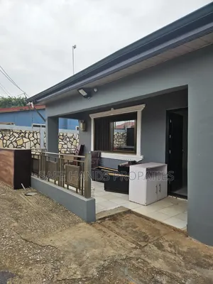 2bdrm House in Lakeside, Accra Metropolitan for rent