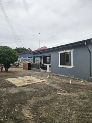 2bdrm House in Lakeside, Accra Metropolitan for rent