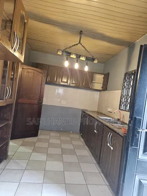 2bdrm House in Lakeside, Accra Metropolitan for rent