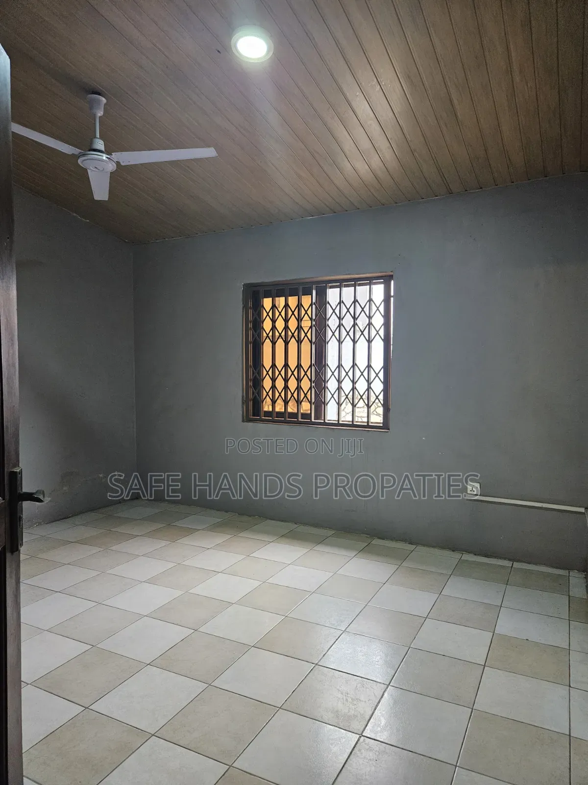 2bdrm House in Lakeside, Accra Metropolitan for rent