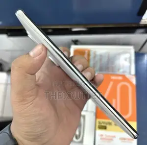 New Tecno Spark 40 Pro+ 256 GB Silver