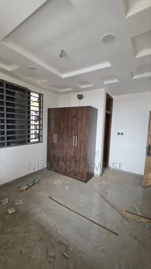 1bdrm Apartment in Sakumono Community for rent