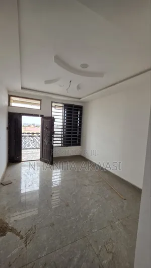 1bdrm Apartment in Sakumono Community for rent