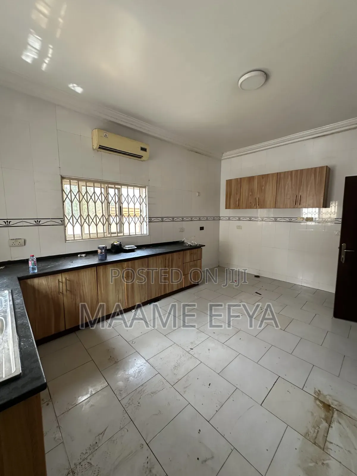 4bdrm House in Adjiringanor, Accra Metropolitan for sale