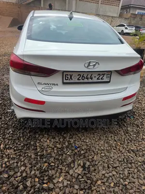 Hyundai Elantra SE 2018 White