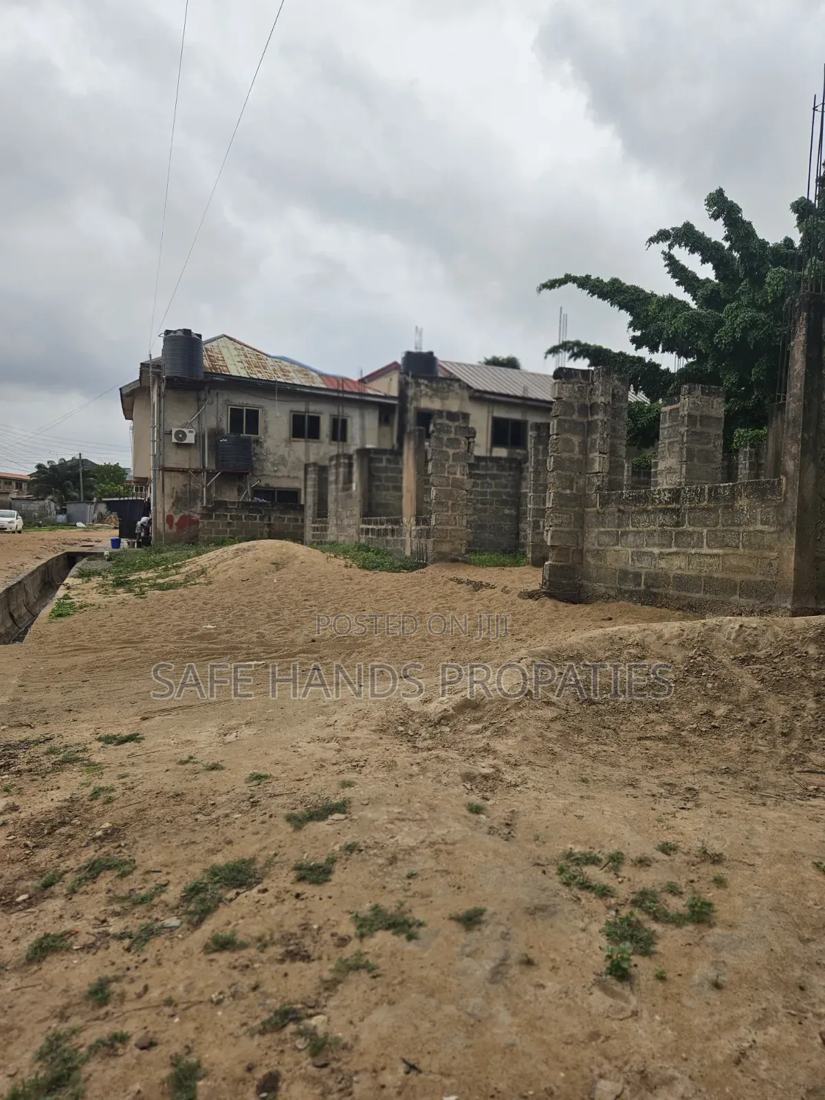 One Plot of Land for Sale