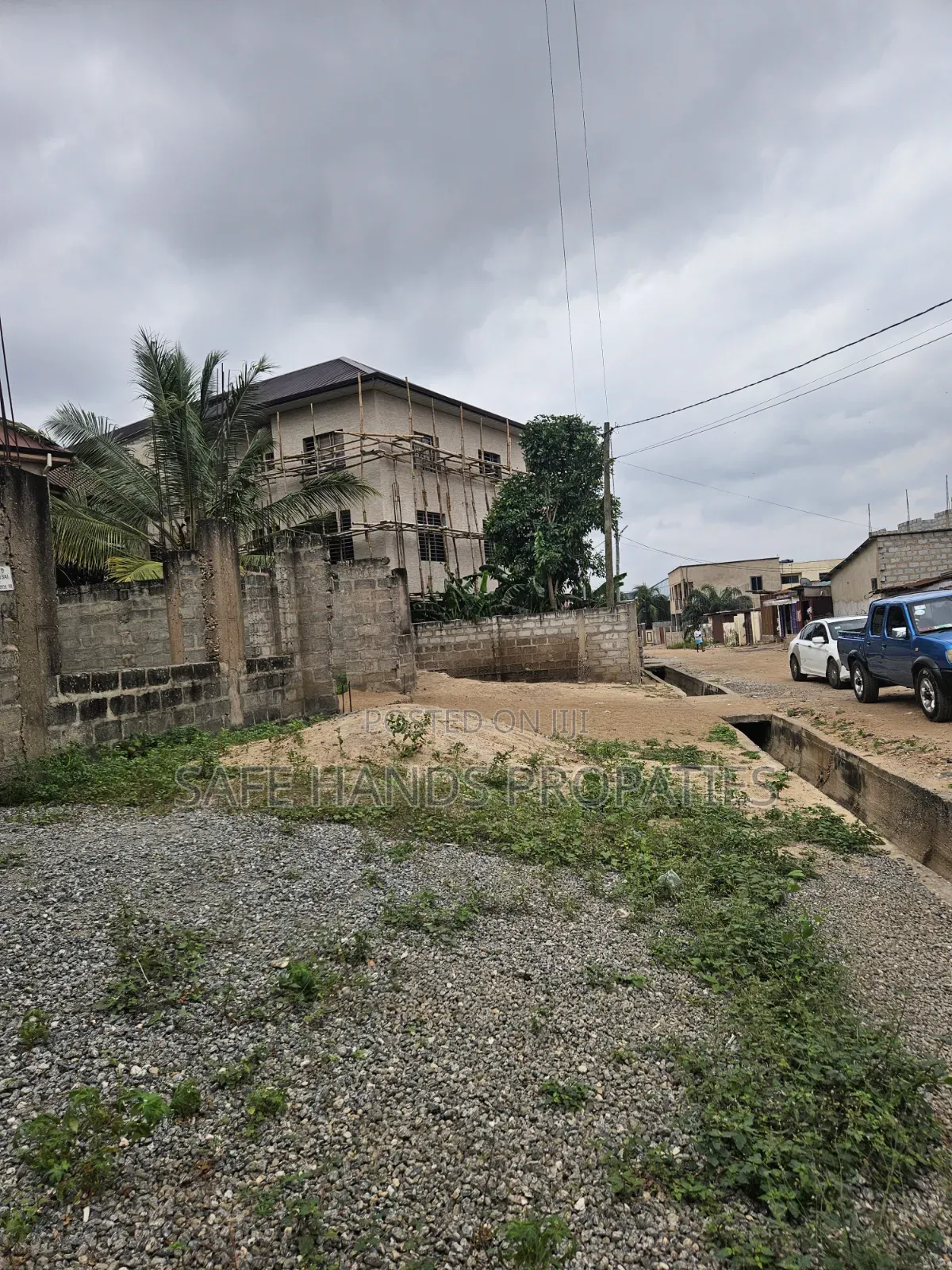 One Plot of Land for Sale