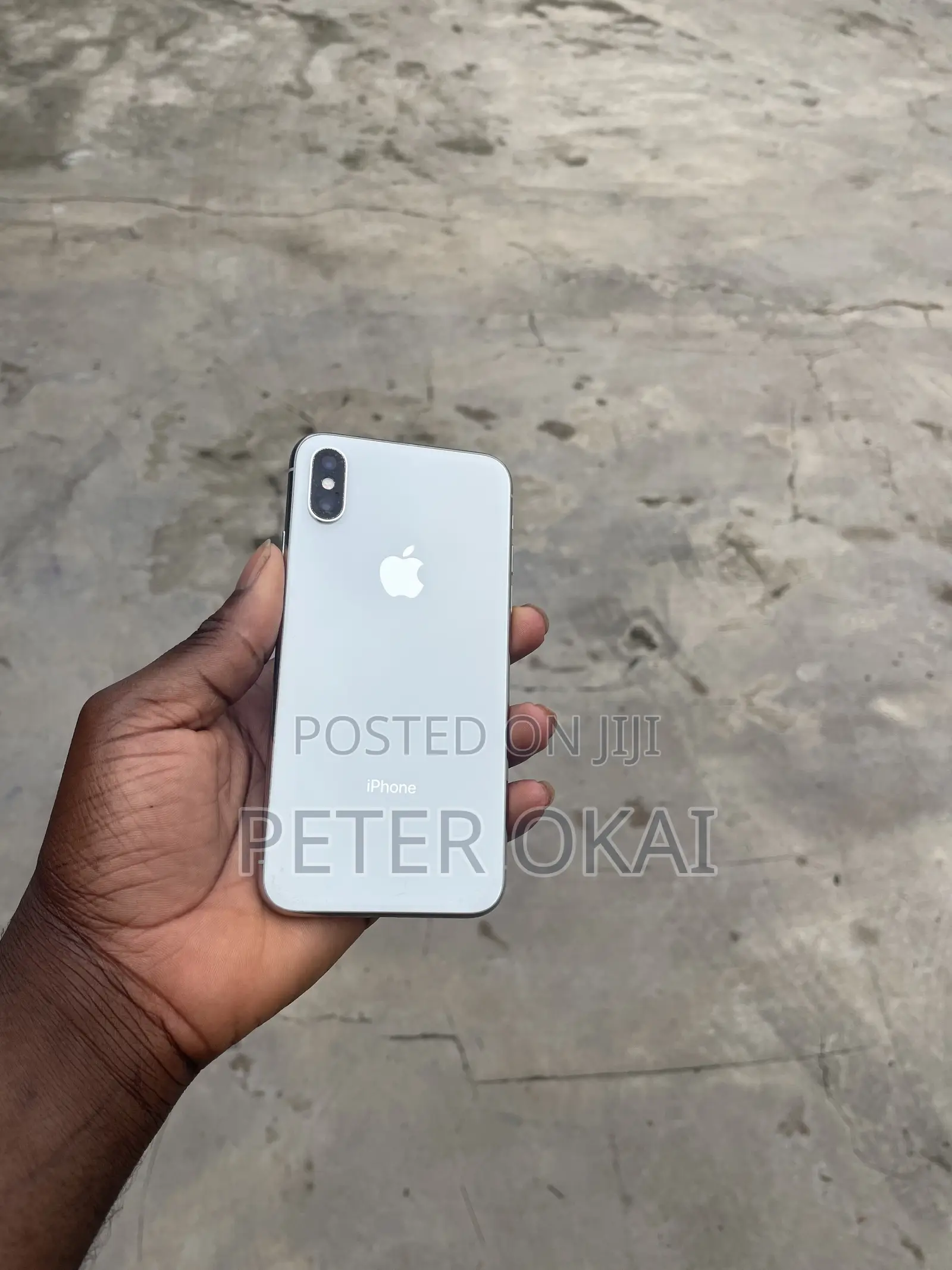 Apple iPhone X 64 GB White