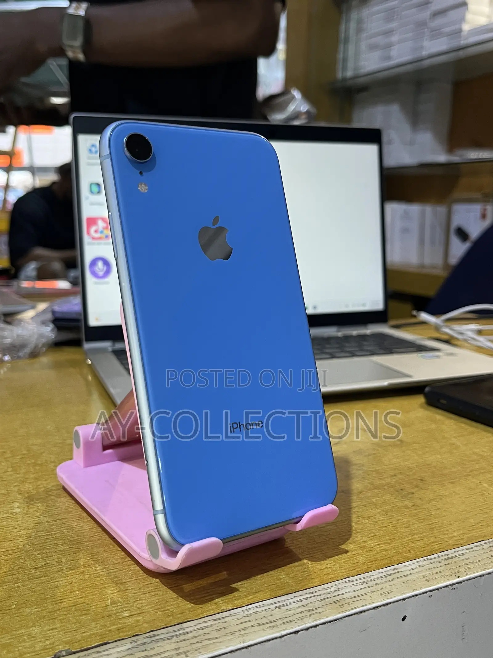 Apple iPhone XR 64 GB Blue