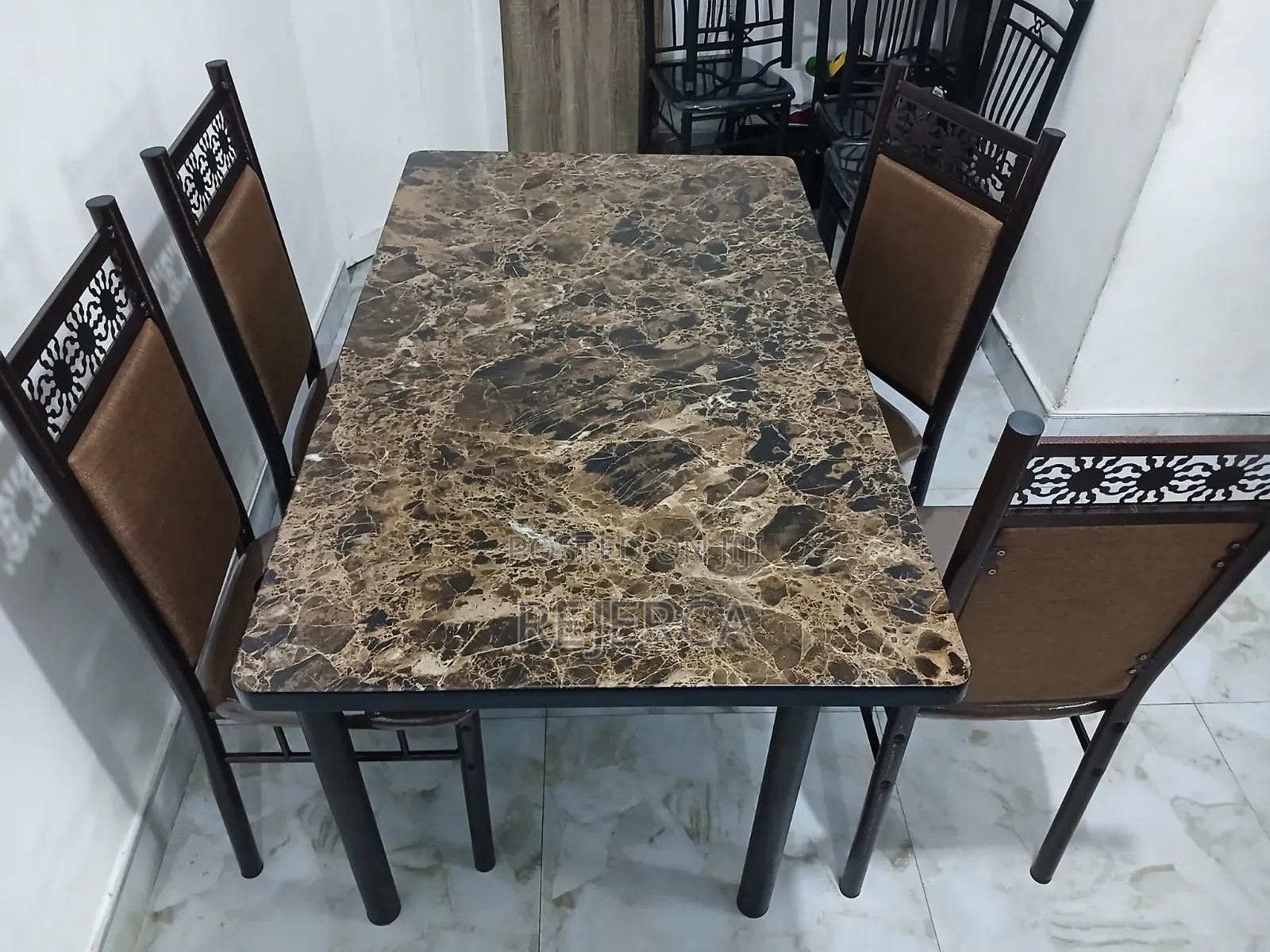 Durable Dinning Set