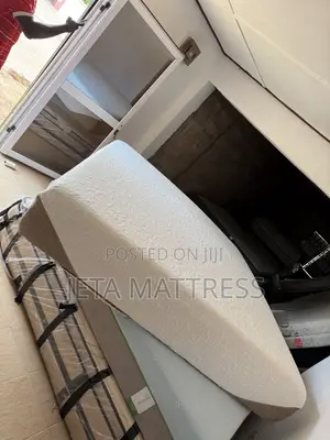 Mattress (Memory Foam)