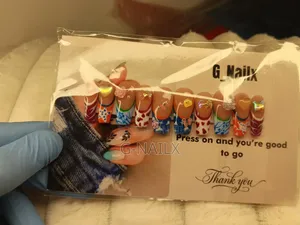 Press on Nail's