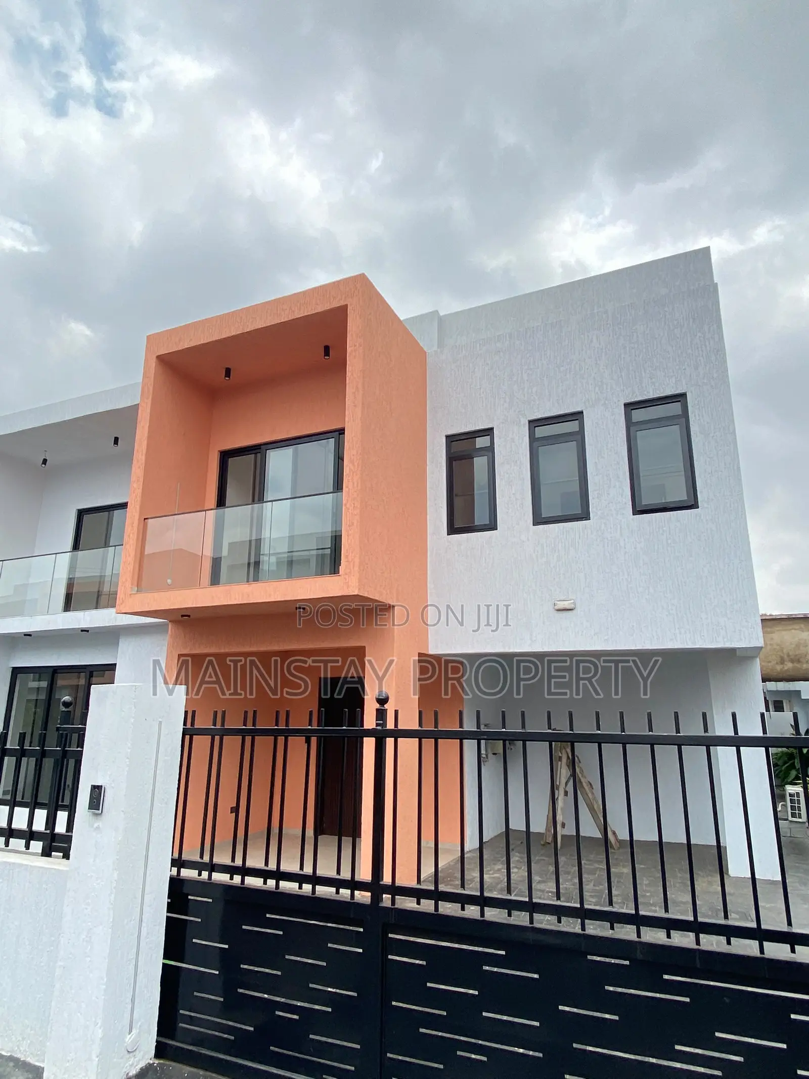 4bdrm House in Mainstay Estates, East Legon for sale
