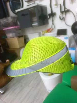 Green Bump Cap