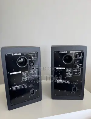 Yamaha Hs5 Active Studio Monitor Speaker(1pair)