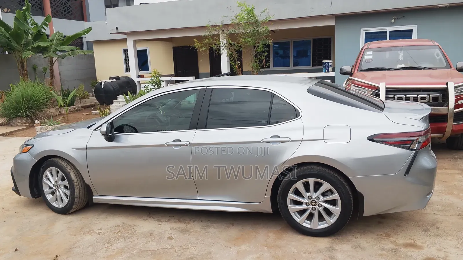 Toyota Camry 2021 Gray