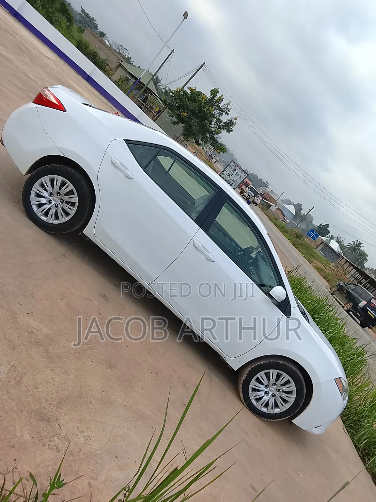 Toyota Corolla 2016 White