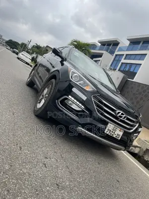 Hyundai Santa Fe SE Ultimate AWD 2018 Black