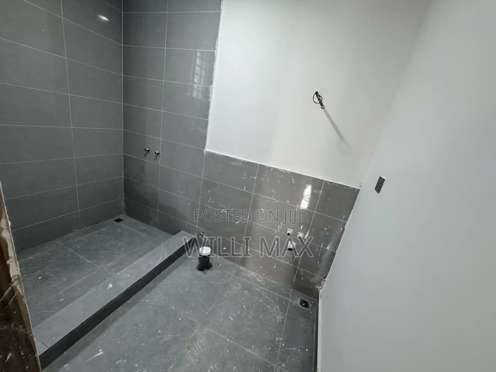 3bdrm Bungalow in Adenta, Amrahia for sale
