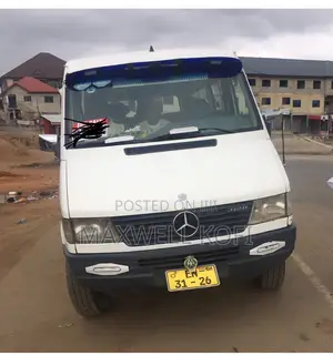 Mercedes-Benz Sprinter 1999 White