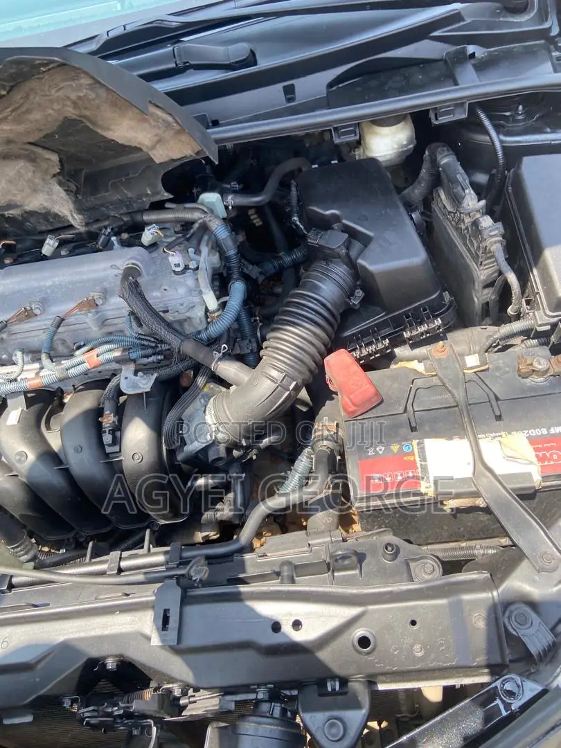 Toyota Corolla XSE (1.8L 4cyl 2A) 2019 Red