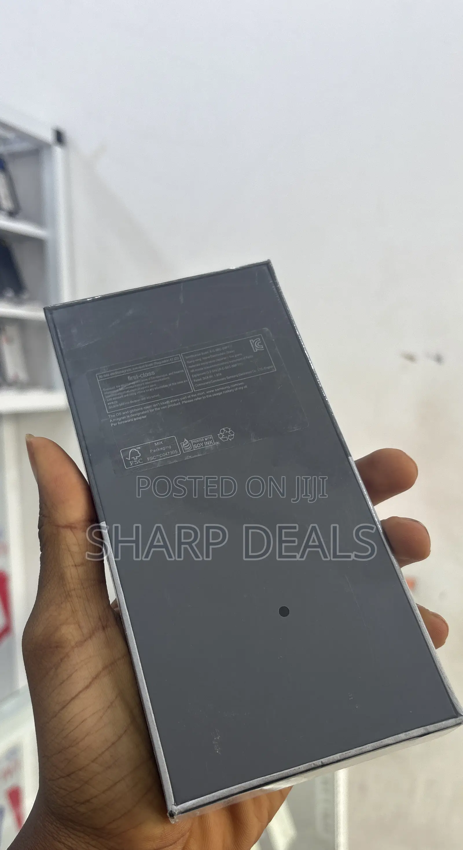 New Samsung Galaxy Z Flip3 5G 256 GB Yellow