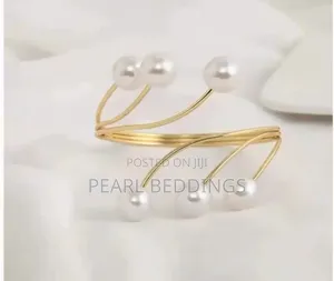 Elegant Modern Style Curtains Tieback Available in Gold and Silver