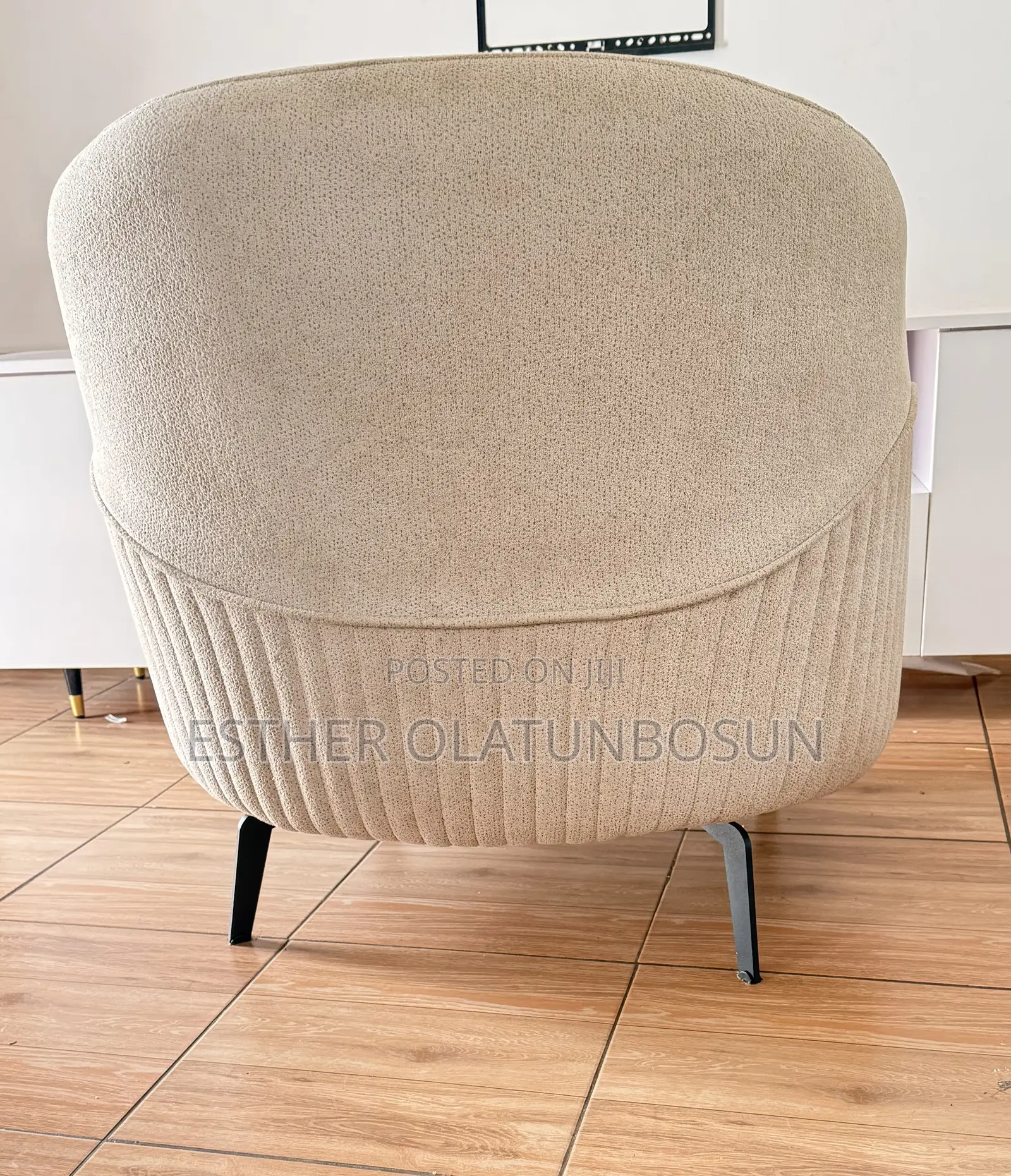 Modern Single Sofa