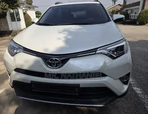 Toyota RAV4 2018 White