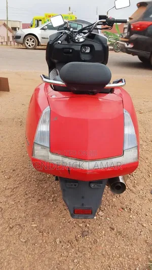 Yamaha 2020 Red