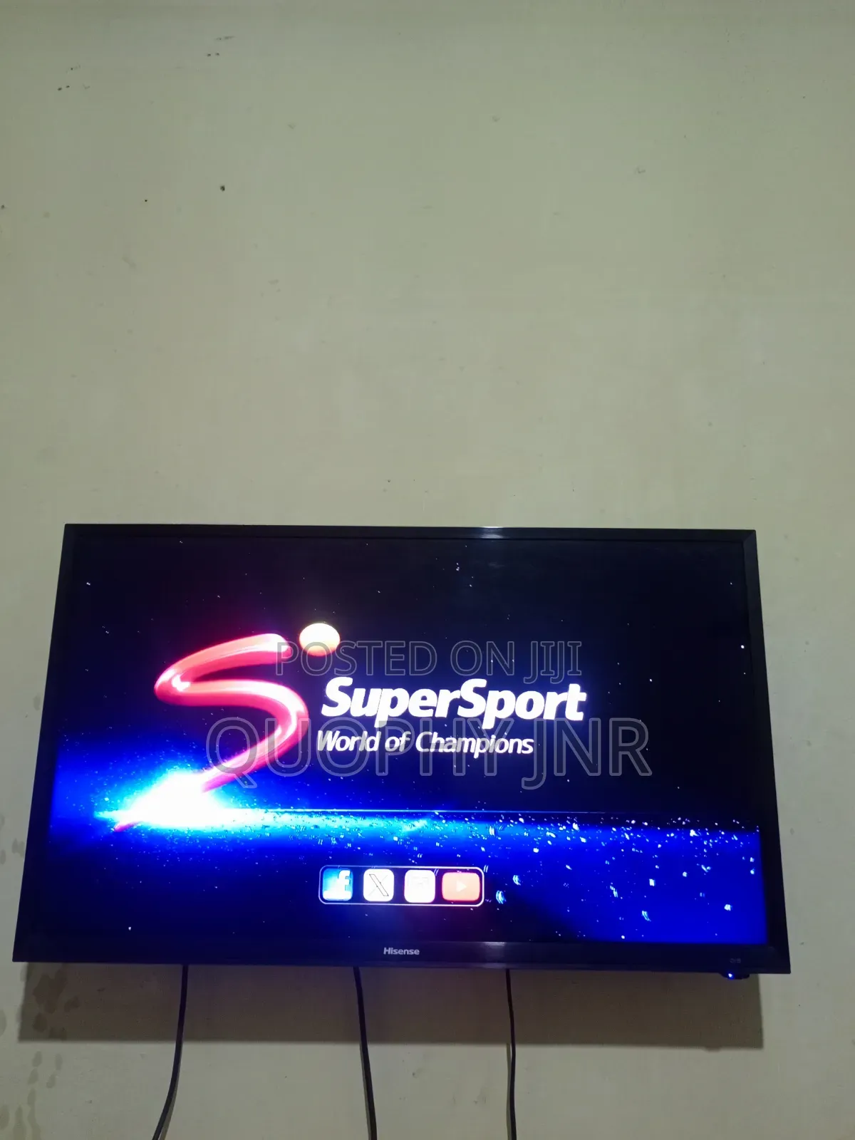 Hisense 32 Inches Slightly Used