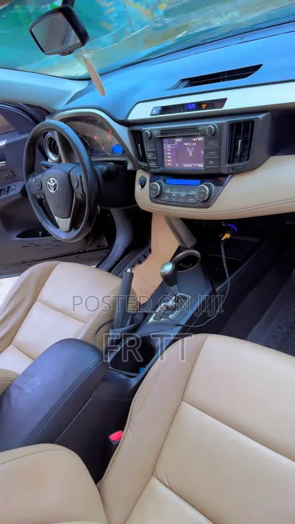 Toyota RAV4 2015 Brown