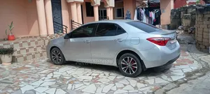 Toyota Corolla 2016 Silver