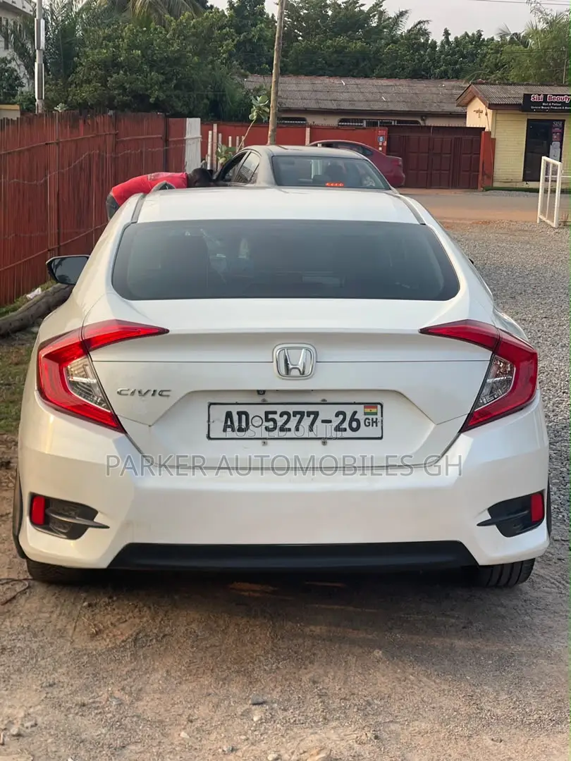Honda Civic EX 4dr Sedan (2.0L 4cyl) 2017 White