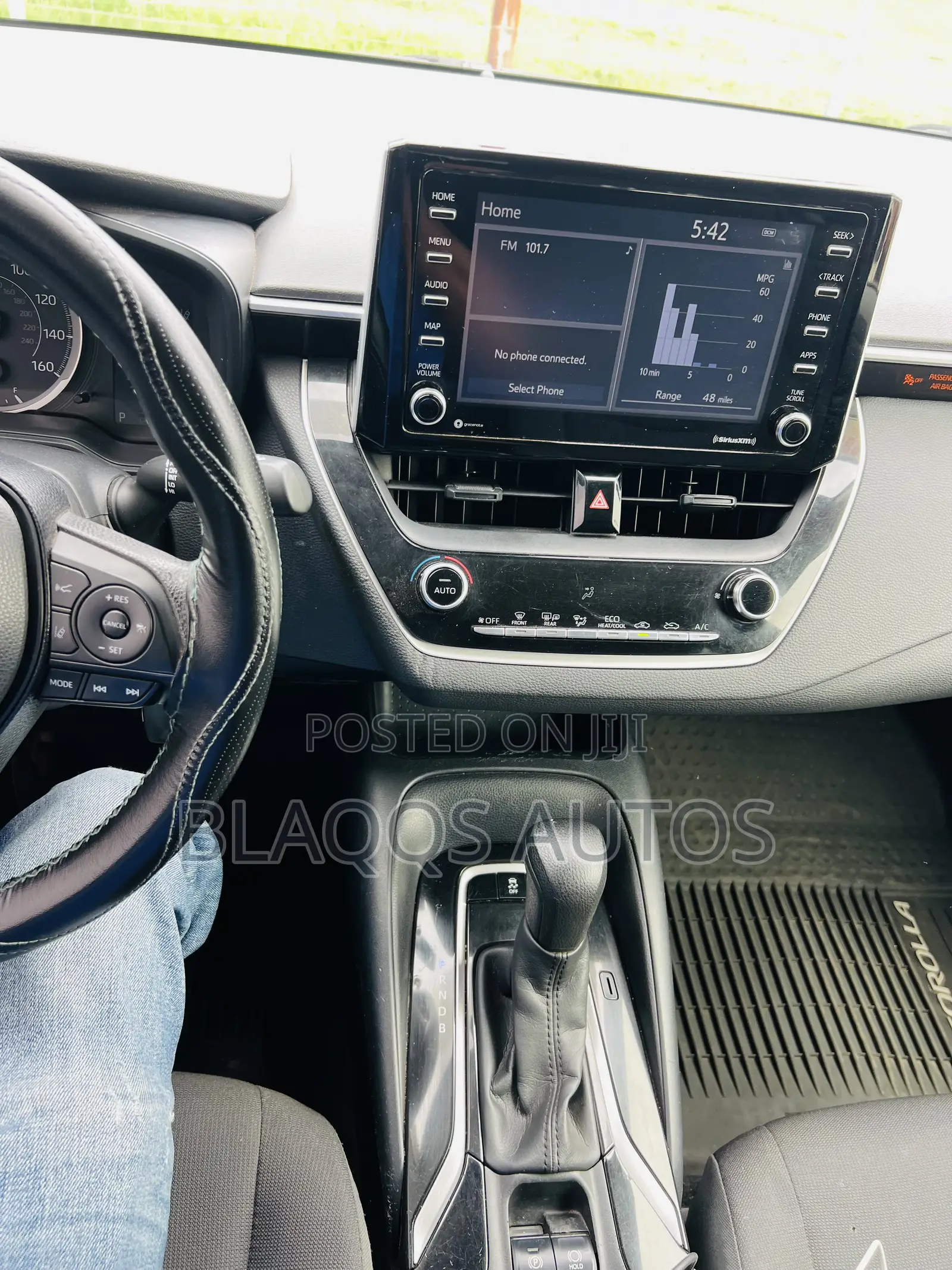 Toyota Corolla 2021 Silver