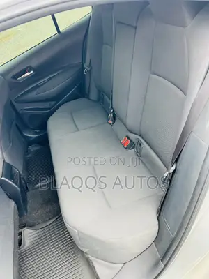 Toyota Corolla 2021 Silver