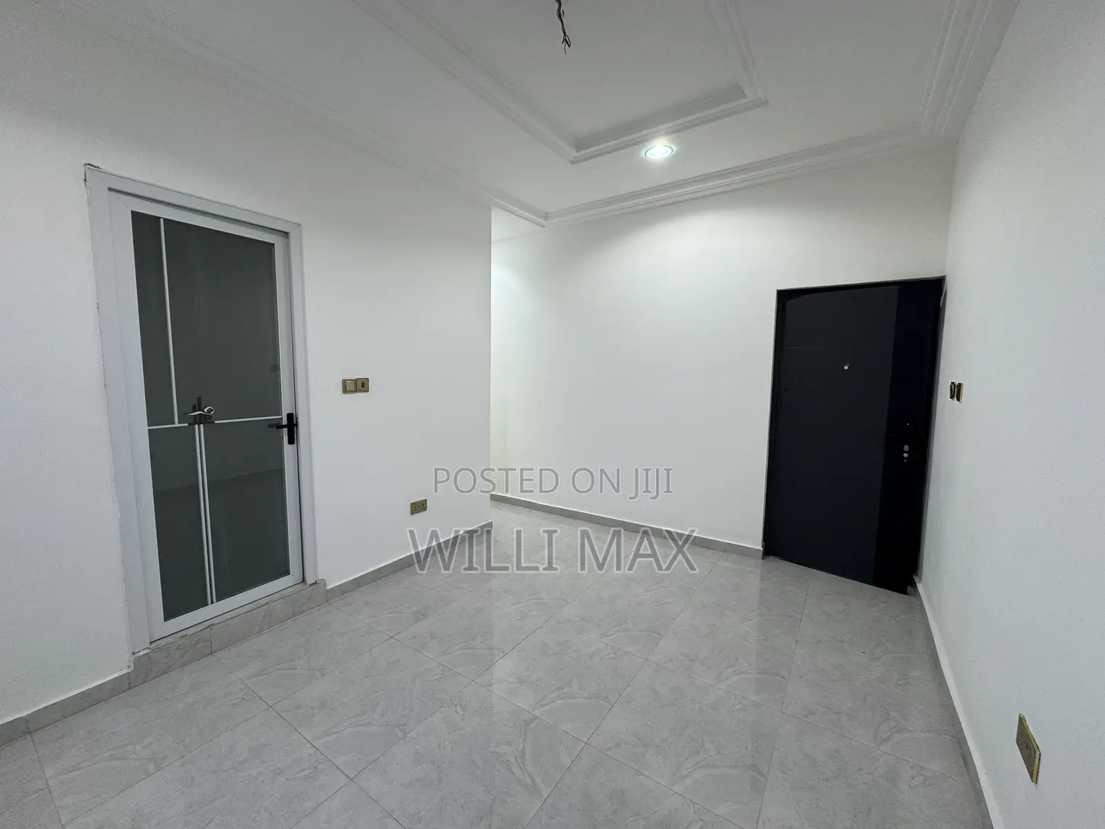 4bdrm Duplex in Ayimensah, Oyarifa Mall Area for rent
