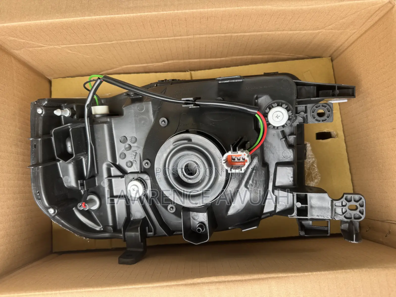 Nissan Pickup, NP300, Hardbody Original Headlamp or Headlight