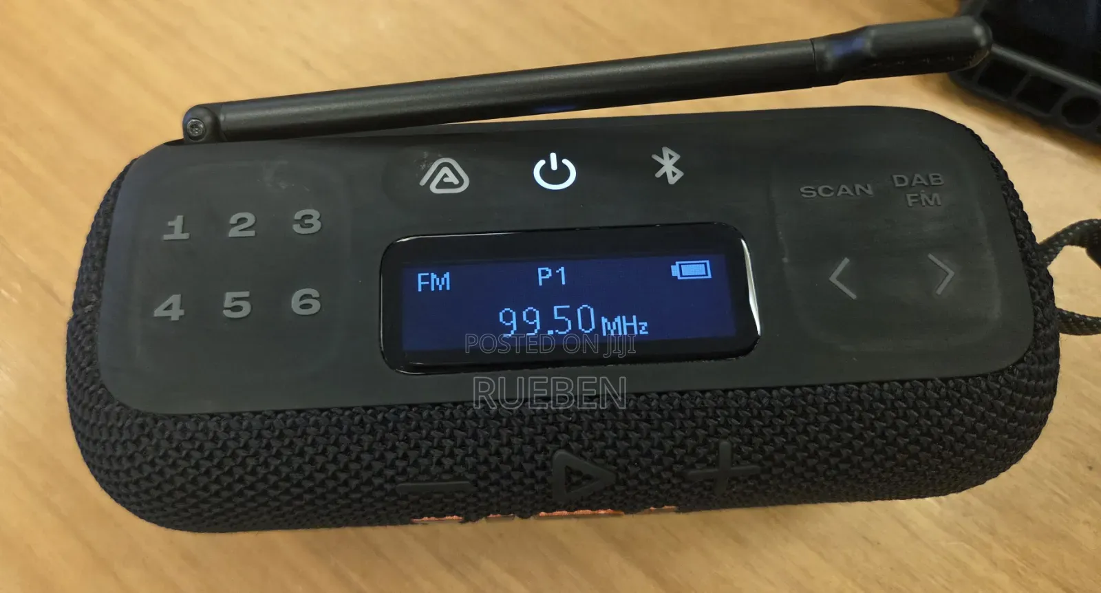 JBL Tuner 3