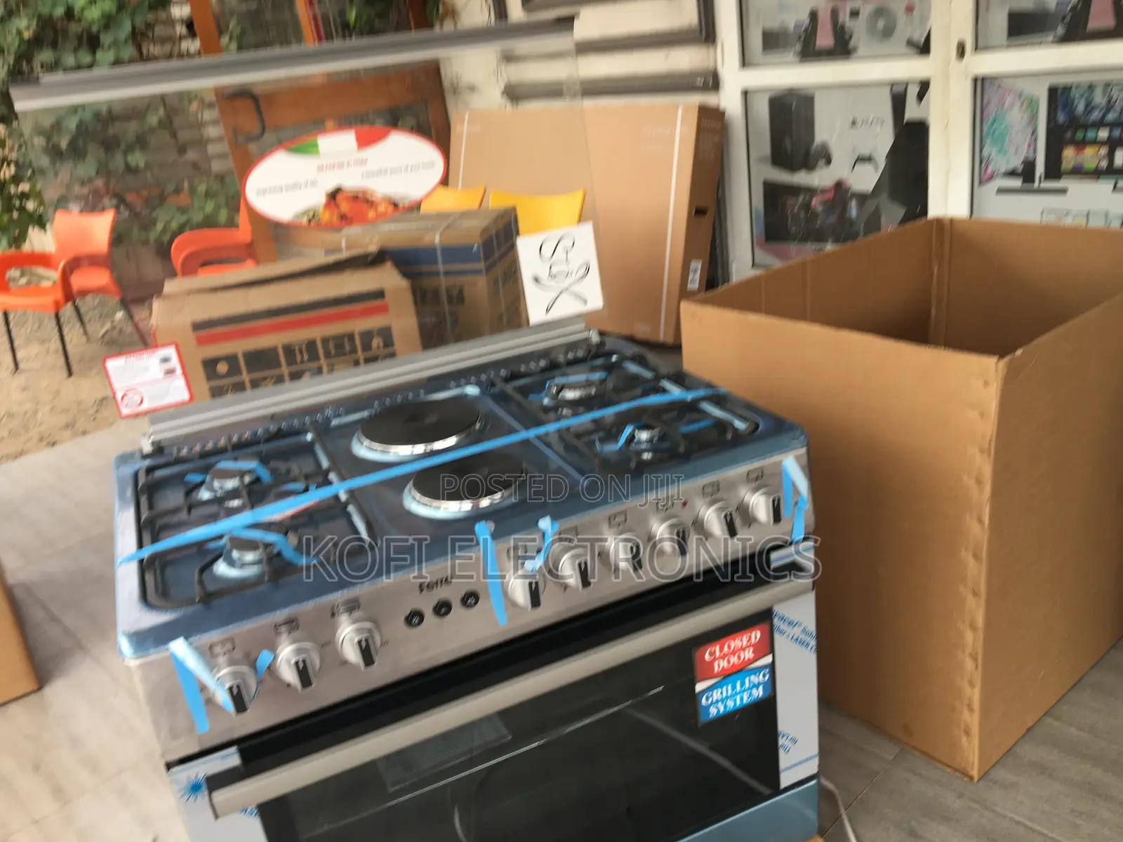 Powerful Performed Ferre Freestanding 90cm 4 Gas and 2 Electric Plates