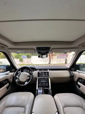 Land Rover Range Rover 3.0L V6 Supercharged HSE 2019 Blue