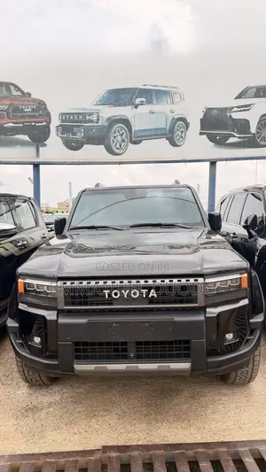 Toyota Land Cruiser Prado 2.4 Petrol 2025 Black