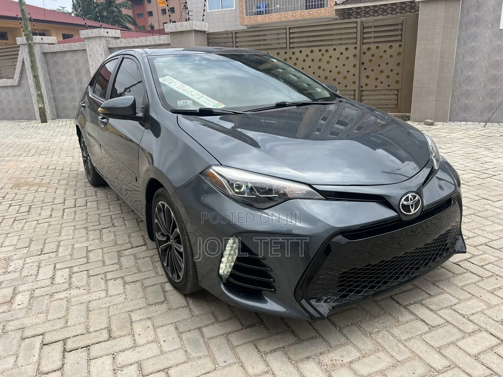 Toyota Corolla 2016 Gray