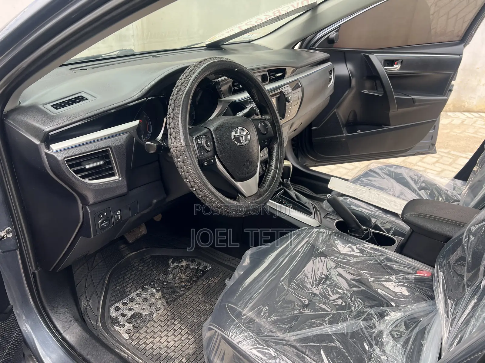 Toyota Corolla 2016 Gray