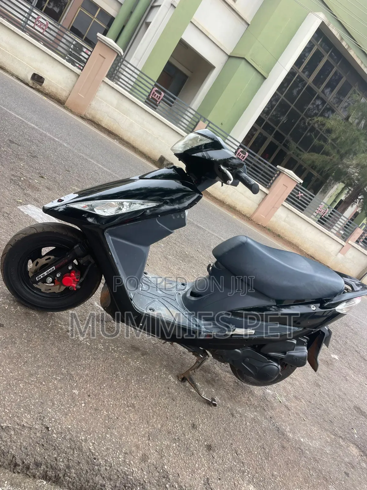 SYM Jet 2012 Black