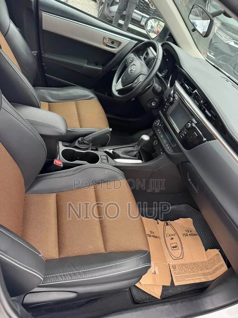 Toyota Corolla 2015 White