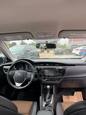 Toyota Corolla 2015 White